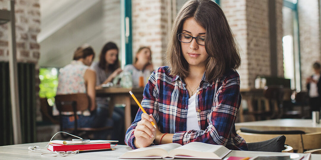 144085-OTC1O9-888 Contuining your accountancy studies after the AAT