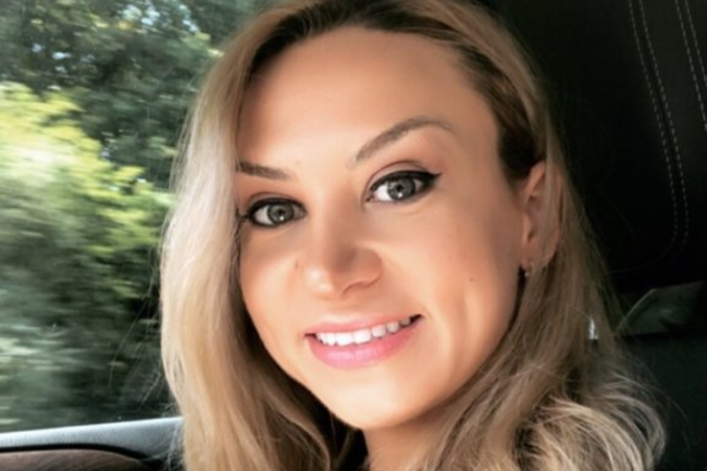 Premiering Training AAT student Alina Rotar