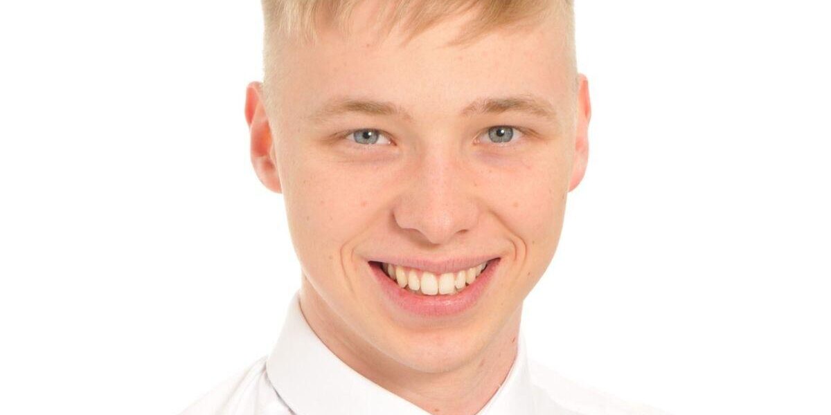 Untitled design (41) Premier Training AAT student Sam Kelly